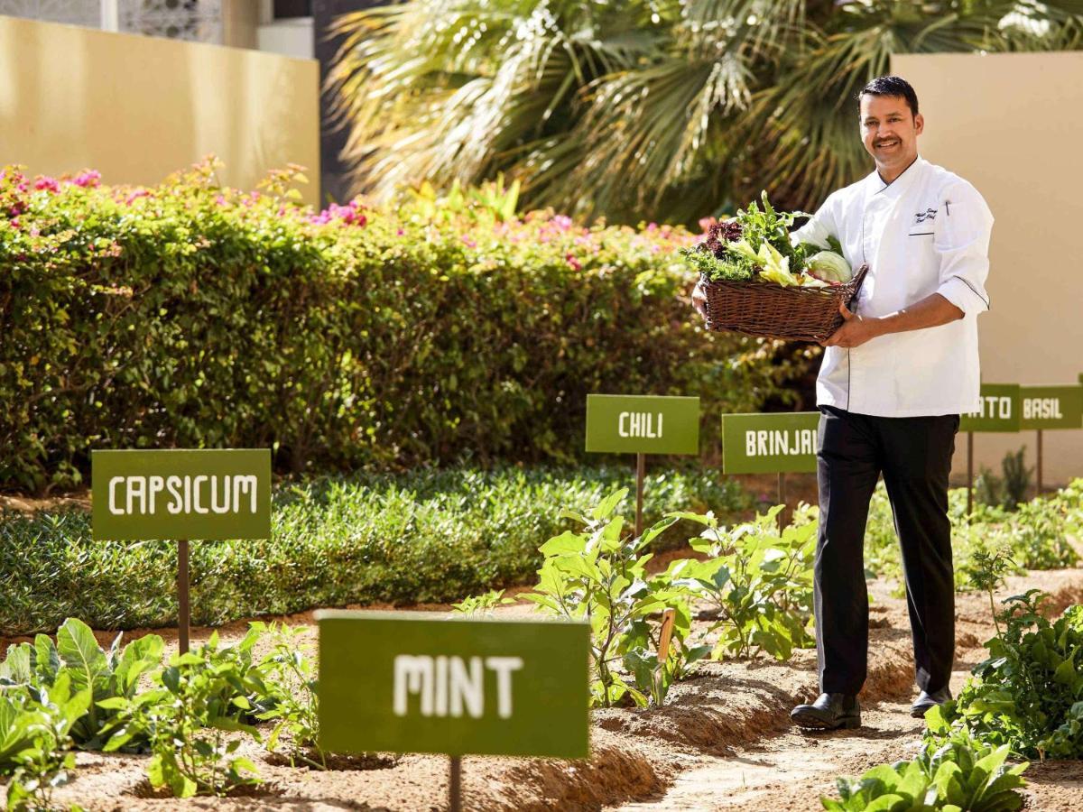 होटल Swissotel Al Ghurair - Deira & Creek Dubai