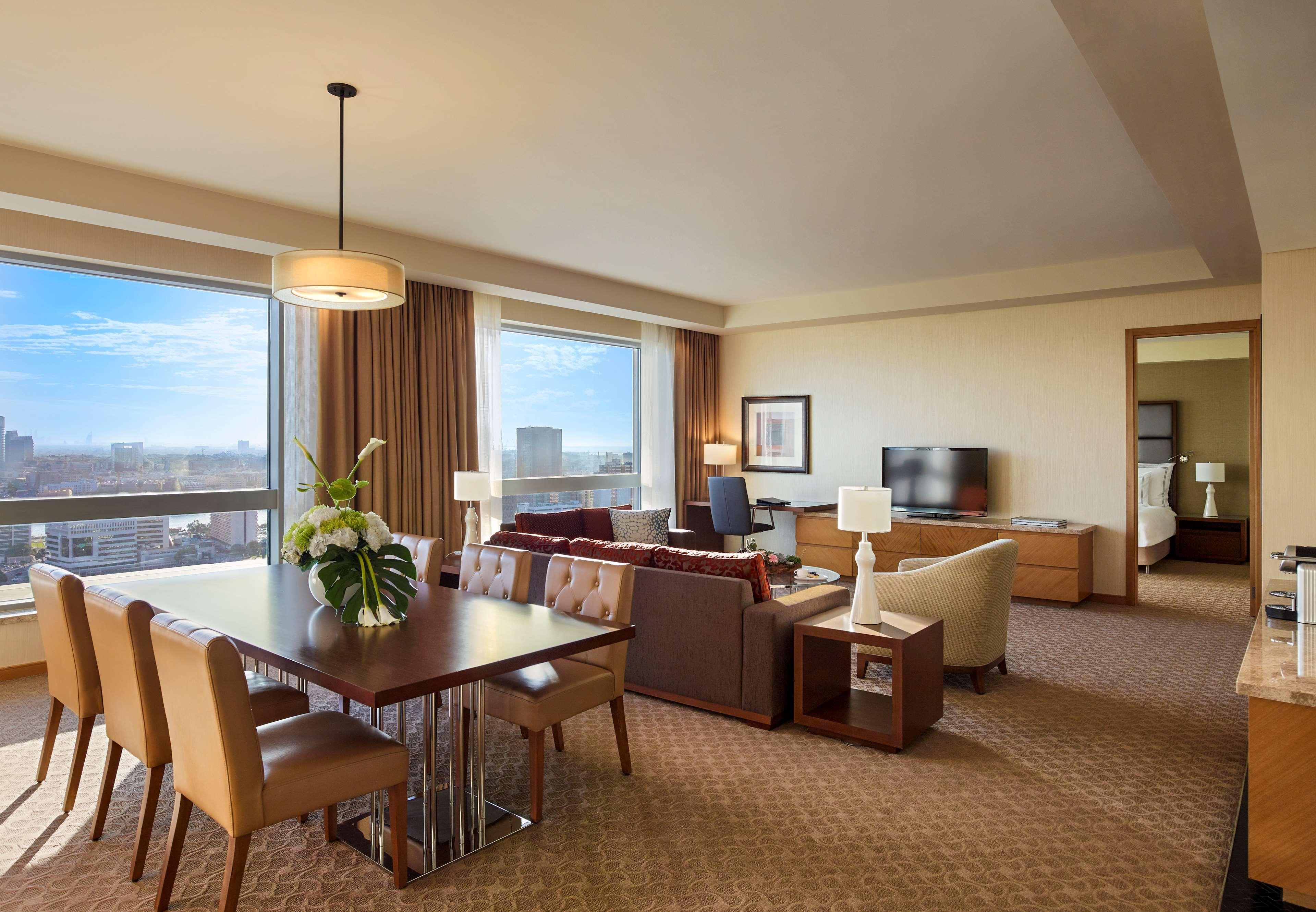Swissotel Al Ghurair - Deira & Creek होटल