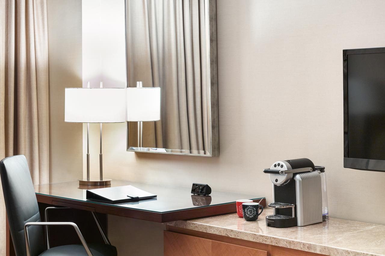 Swissotel Al Ghurair - Deira & Creek होटल 5*